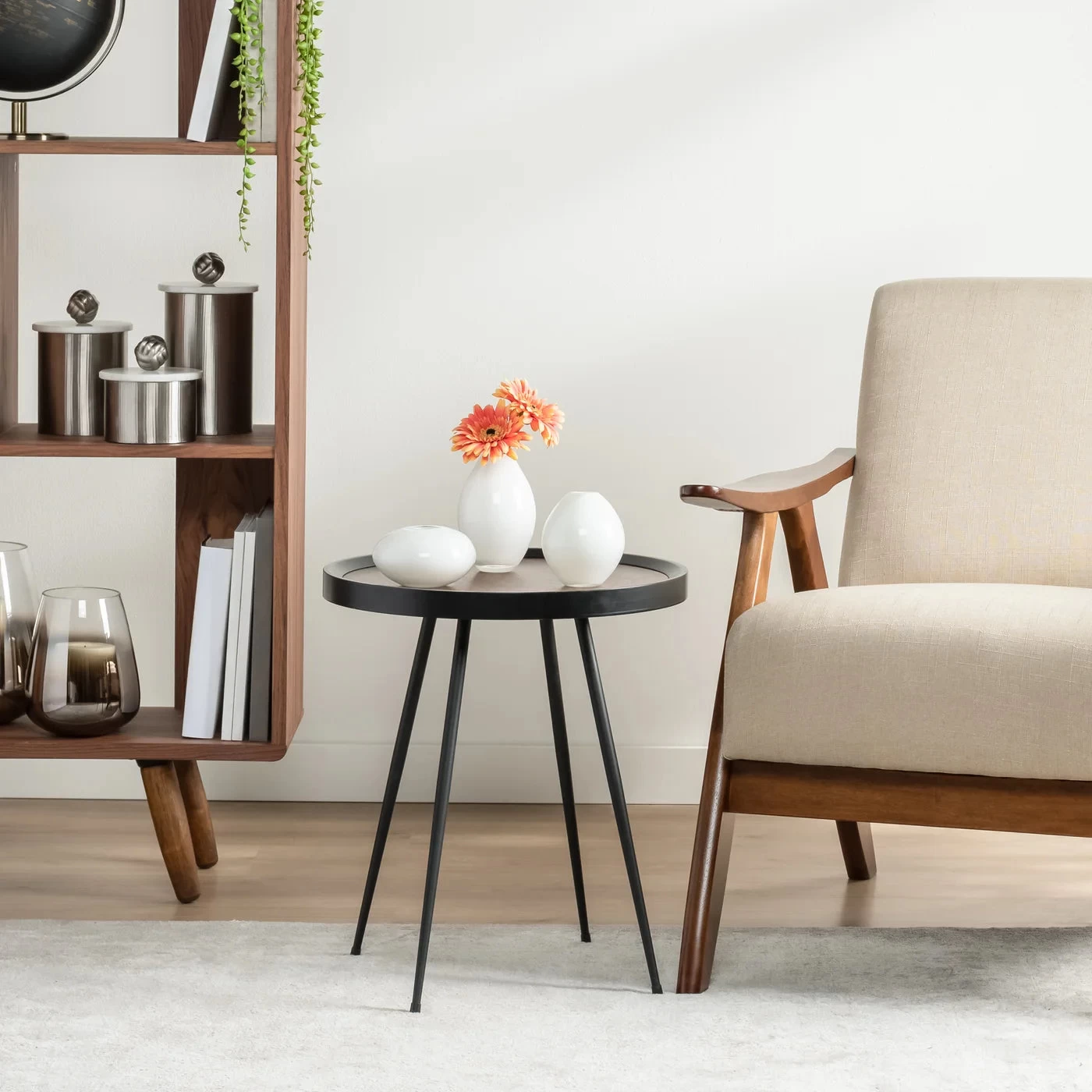 Mini Lustre Assorted 3 Piece White Glass Vase Set 5 Mini Lustre Assorted 3 Piece White Glass Vase Set - Image 3