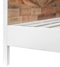 Casablanca King Bed -Chic Furniture Shop CB001QCasablancaBed1315 fulllifestylecloseup 1b062ef5 1213 4e3f 9da6 b4ff25c7ae7c