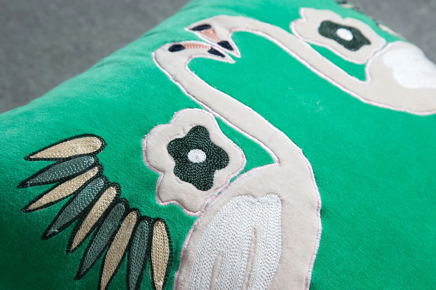 Freedom Cushion Flamingo 4 Freedom Cushion Flamingo - Image 2