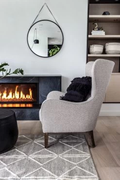 Nova Mirror – Black -Chic Furniture Shop NOV 001eli chair nova mirror nordic accent table black 600x900 1