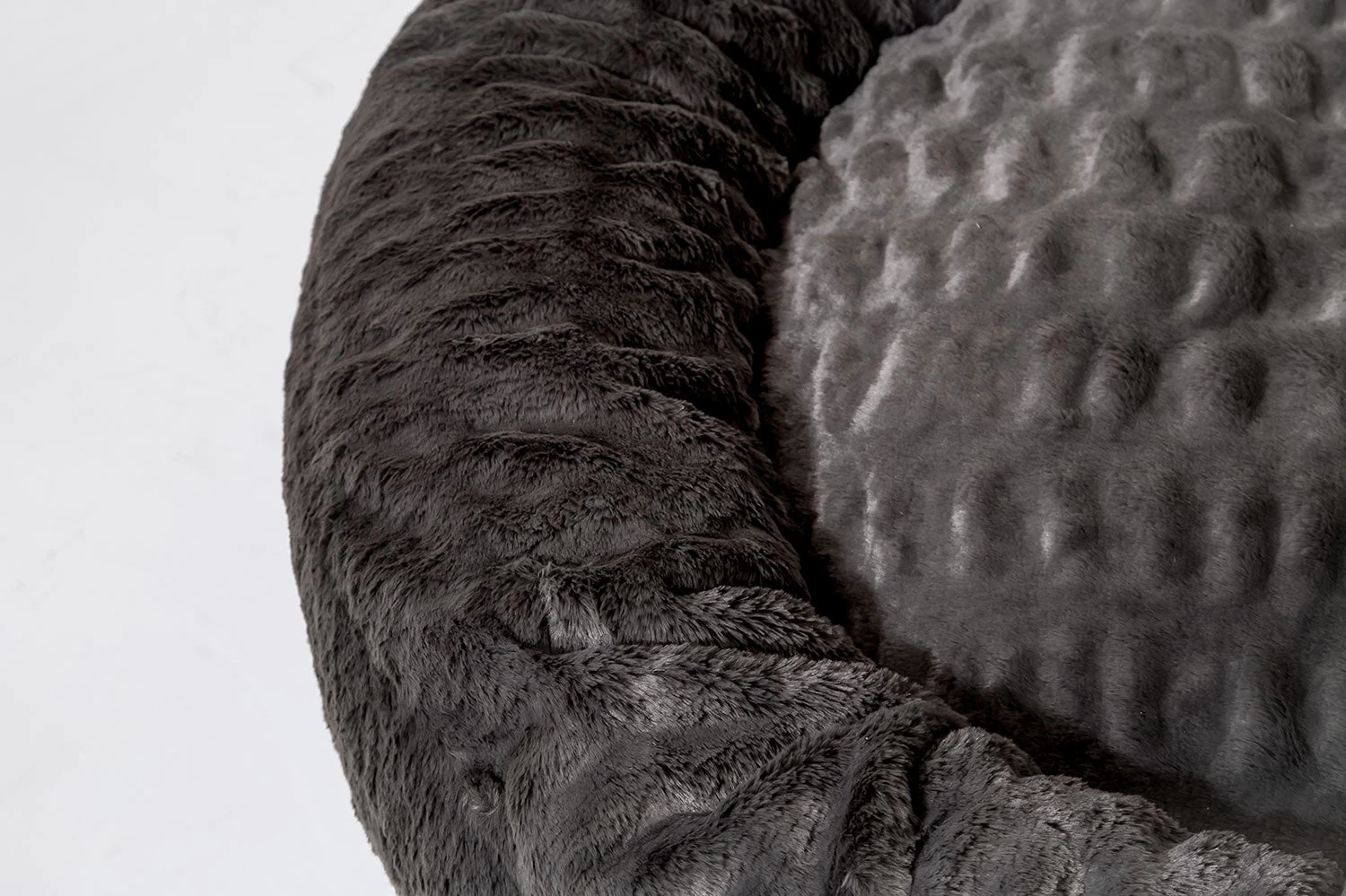 Frank’s Medium Cuddler – Smoke Grey 12 Frank’s Medium Cuddler – Smoke Grey - Image 10